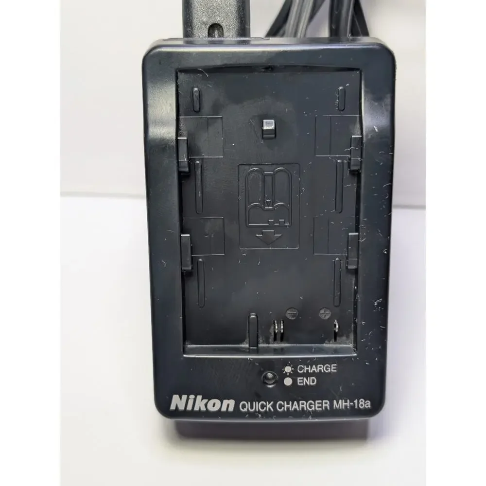 Genuine Nikon MH-18a Quick Charger OEM Battery Charger For EN-EL3 EN-EL3e